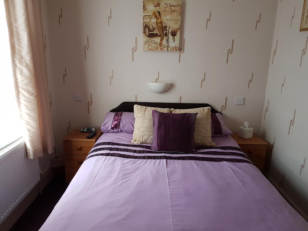 ブラックプール Kings Court Families & Couples Bed & Breakfast エクステリア 写真